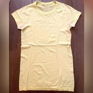Lululemon Swiftly Tech Tee Highlighter Green/Yellow Size 6